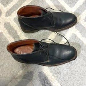 Johnston & Murphy Black  Copeland Chukkas - Excellent condition